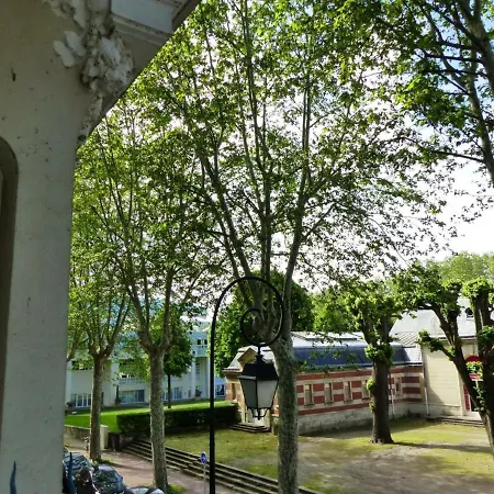 Elegant Et Confortable Au Coeur De Vichy, Pres De L'opera Et Des Parcs Napoleon Iii - Fr-1-489-303 Apartamento