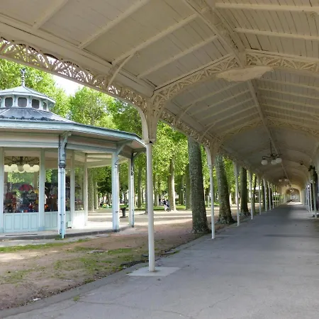 Apartamento Elegant Et Confortable Au Coeur De Vichy, Pres De L'opera Et Des Parcs Napoleon Iii - Fr-1-489-303 Vichy